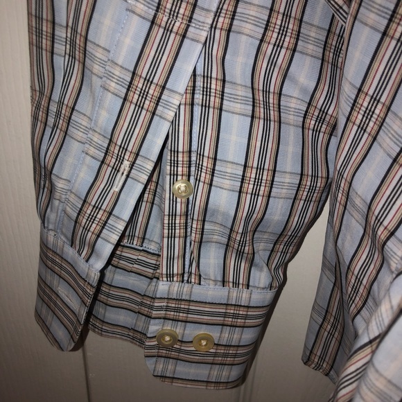 Burberry-men’s dress shirt-Large - Picture 6 of 7